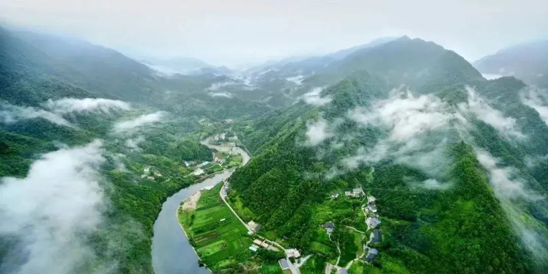 陇南：南北瑰宝绘长卷 文旅康养启新篇